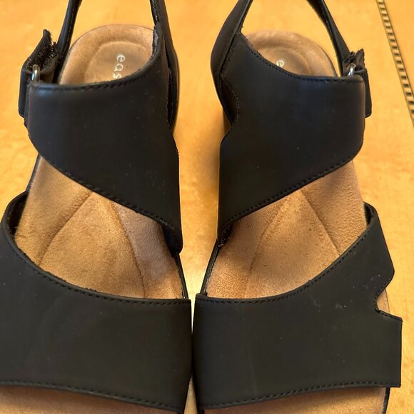 NEW Easy Spirit Women's size 6W Sekasha Slingback Black Wedge Sandals - Picture 3 of 10